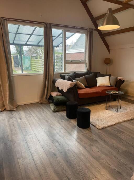 Leuke Bungalow In Noord-Holland Opmeer Esterno foto