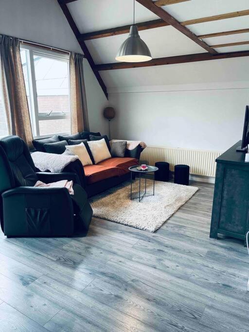 Leuke Bungalow In Noord-Holland Opmeer Esterno foto